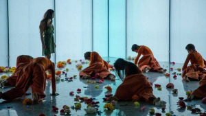 mari-orange-suits-03_600